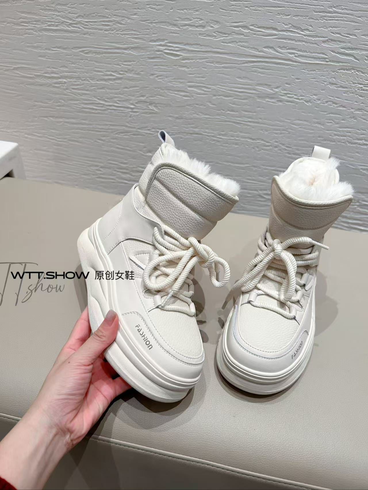 圆头  - VALI鞋履AI设计主图