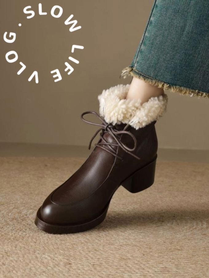 中跟 粗跟 圆头 系带 皮革 