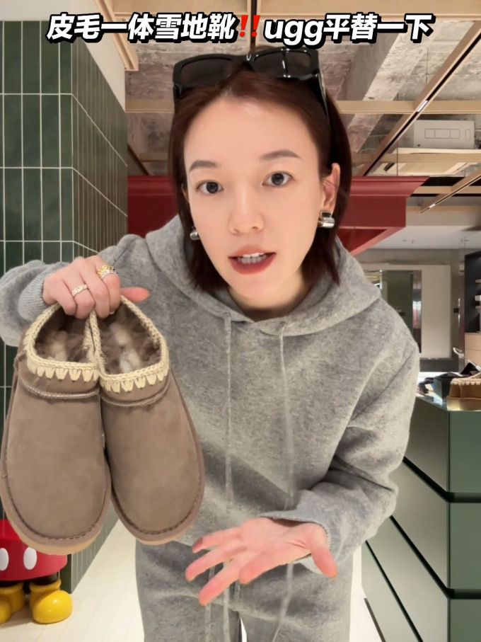 针织面料 H型 连帽领 中长袖 基础袖 边缘装饰 可可奶油棕 蘑菇色 复古卡其色 铝灰色 灰棕色 