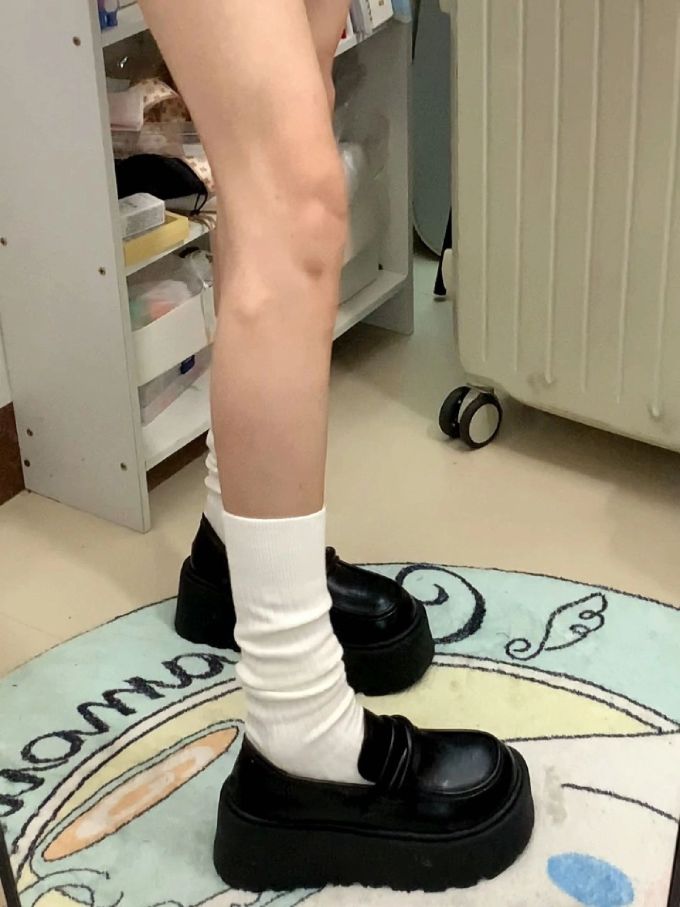 厚底 圆头 低帮 深口鞋 皮革 