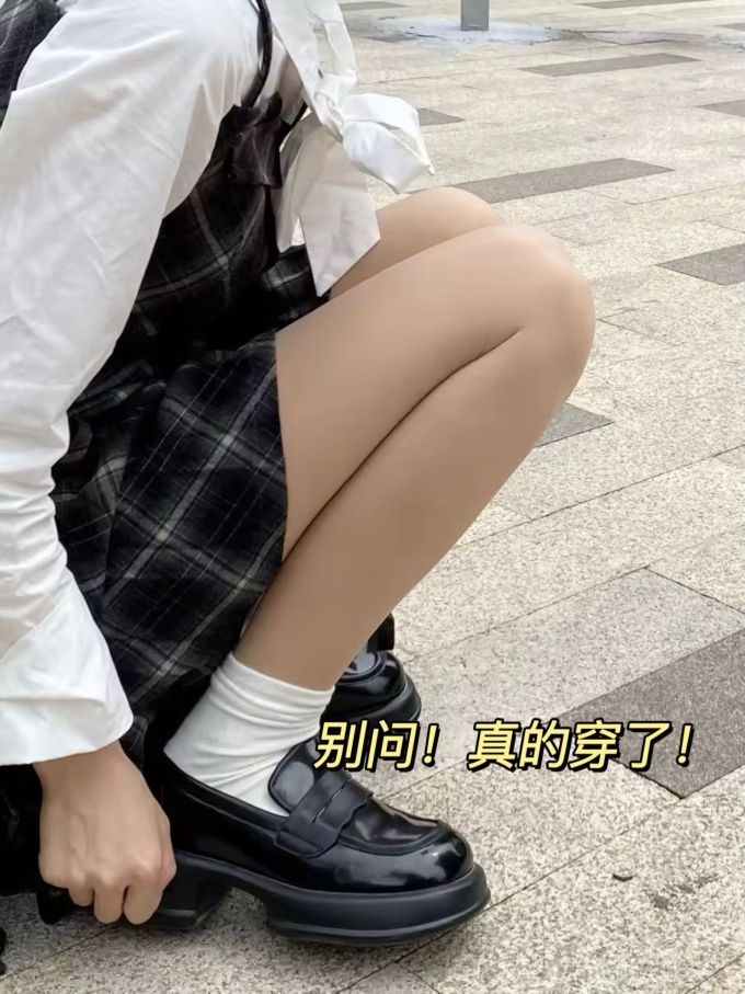 圆头 低帮 深口鞋 皮革 