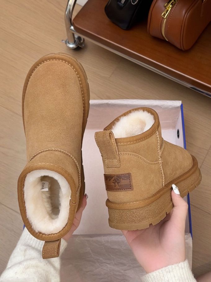 皮革 