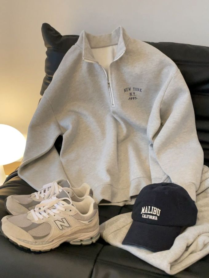 针织面料 H型 立领 中长袖 基础袖 局部印染 绣花 鸽羽色 铝灰色 基础拉链 