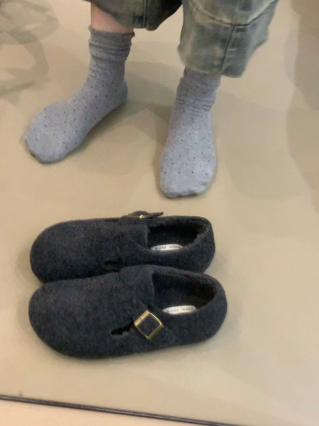 袢扣 绒毛/绒面  - VALI鞋履AI设计主图