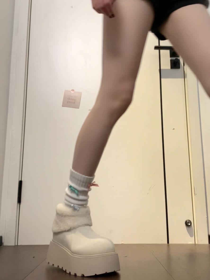 坡跟 圆头  - VALI鞋履AI设计主图