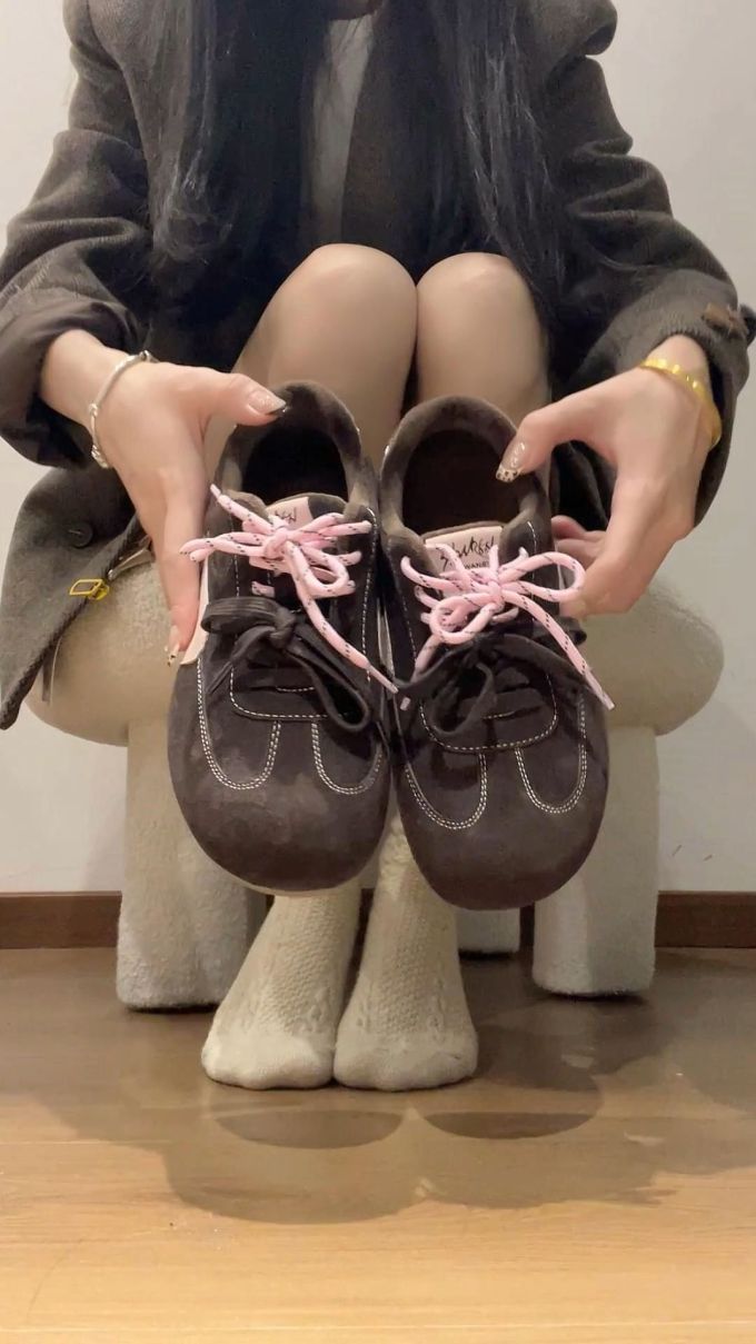 系带 皮革