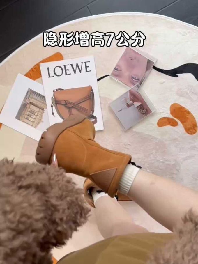 粗跟 圆头 皮革