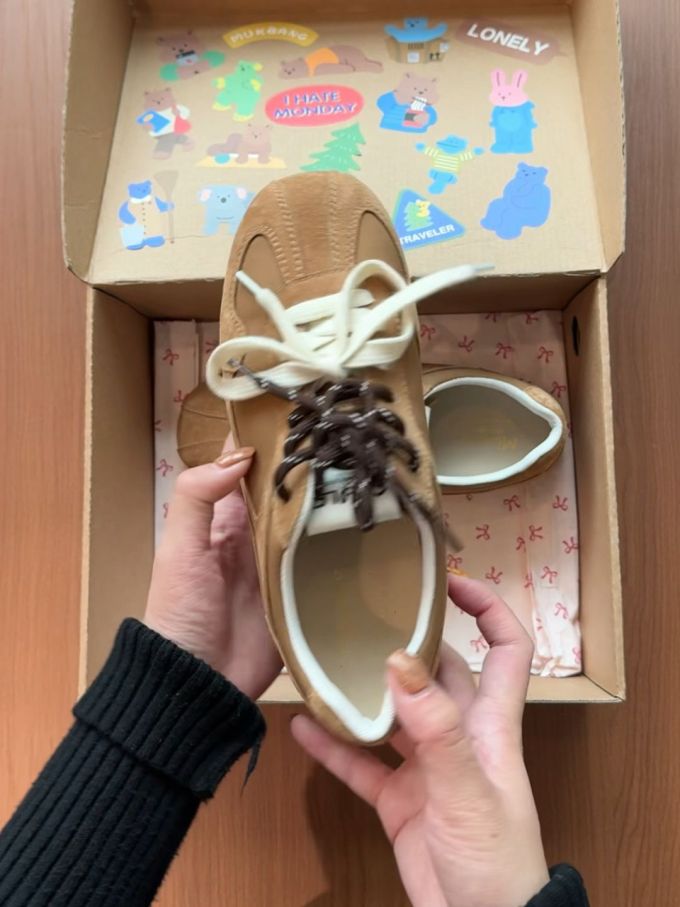 系带 皮革