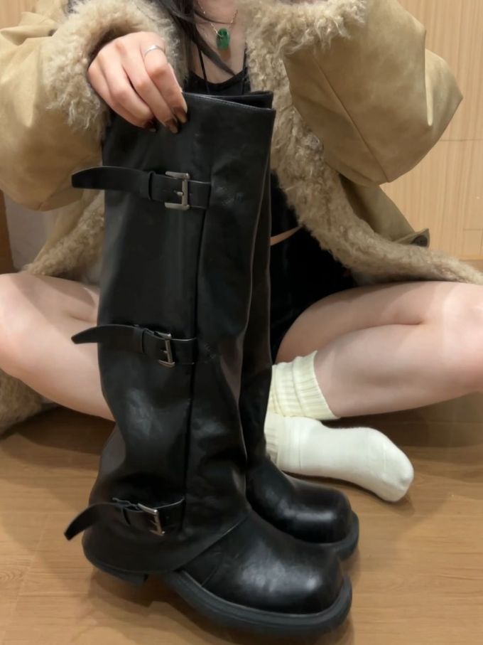圆头 袢扣 皮革 