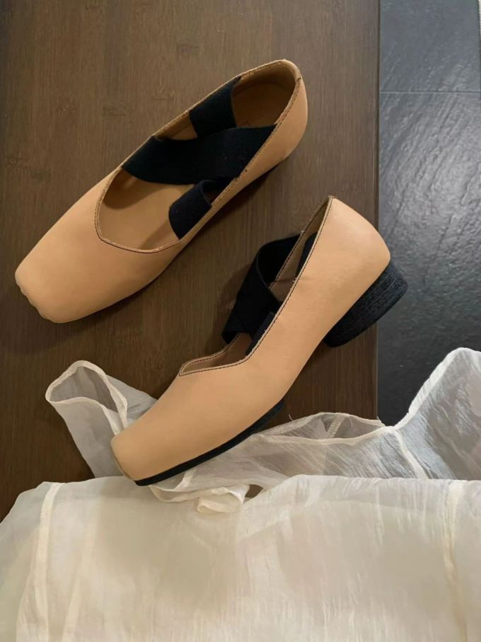 方头 松紧带 中口鞋 皮革 