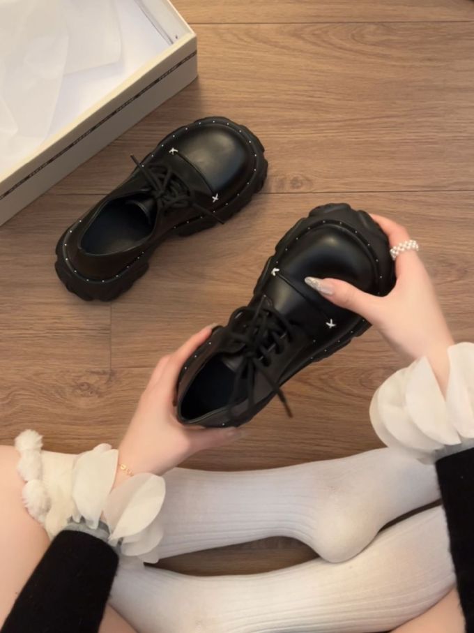 圆头 系带 皮革 