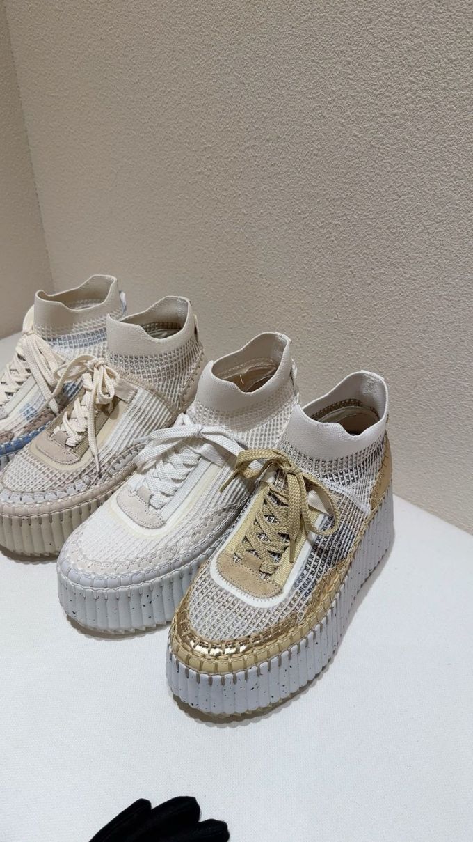 高帮 系带 