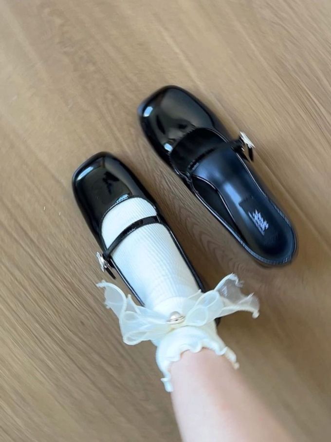 圆头 无帮 袢扣 皮革 