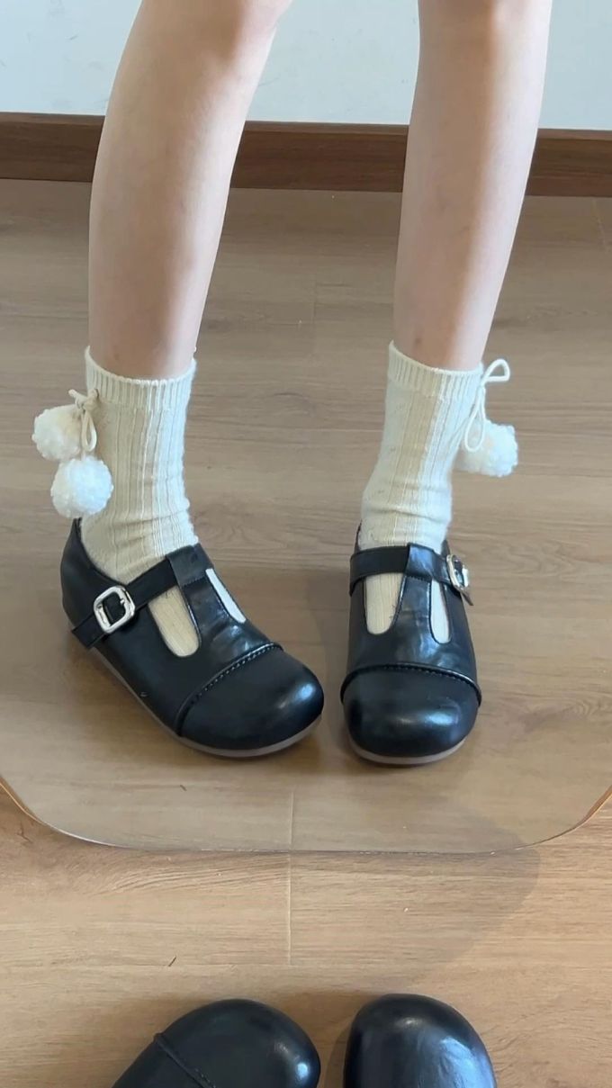 圆头 袢扣 中口鞋 皮革 