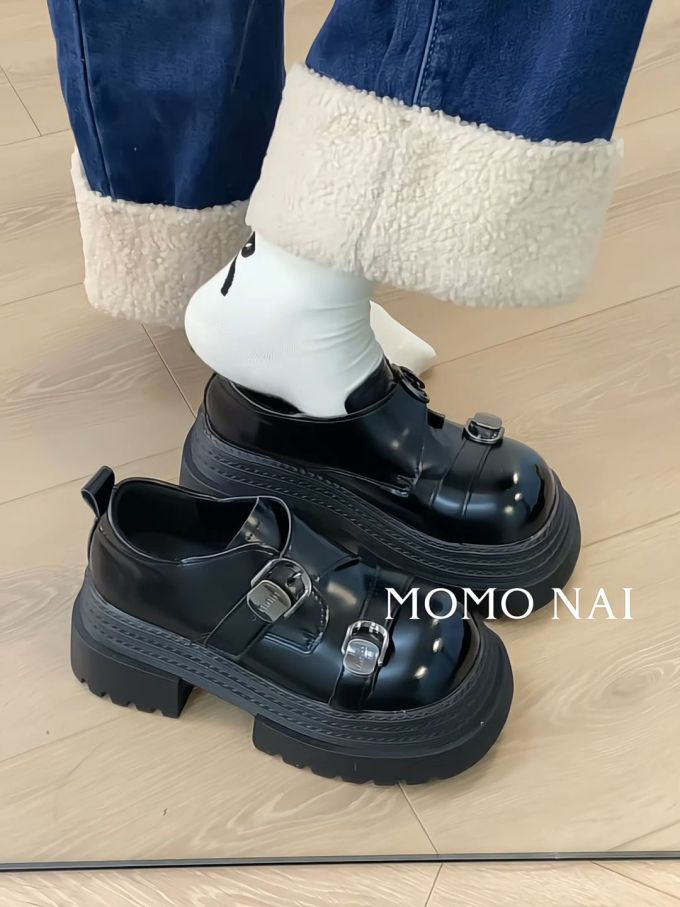 圆头 低帮 袢扣 深口鞋 皮革 
