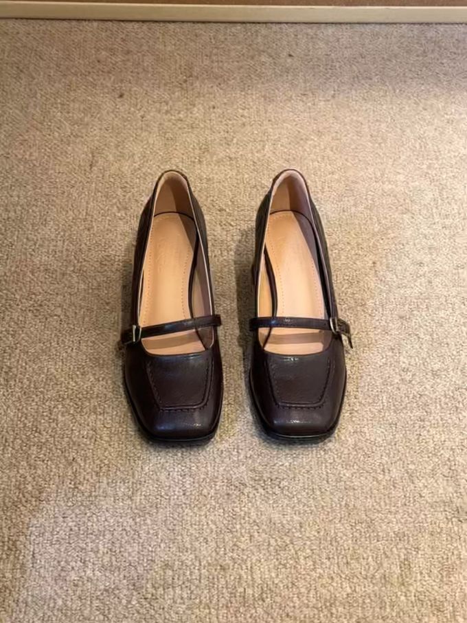 方头 袢扣 中口鞋 皮革 