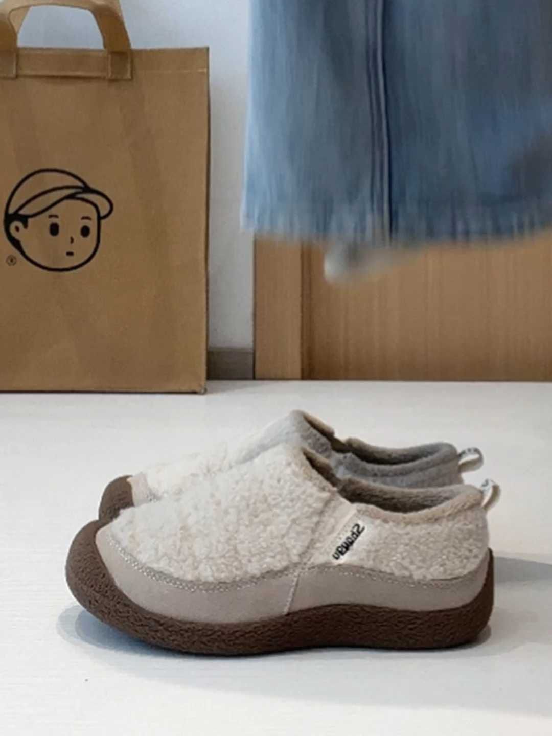 低帮 绒毛/绒面  - VALI鞋履AI设计主图