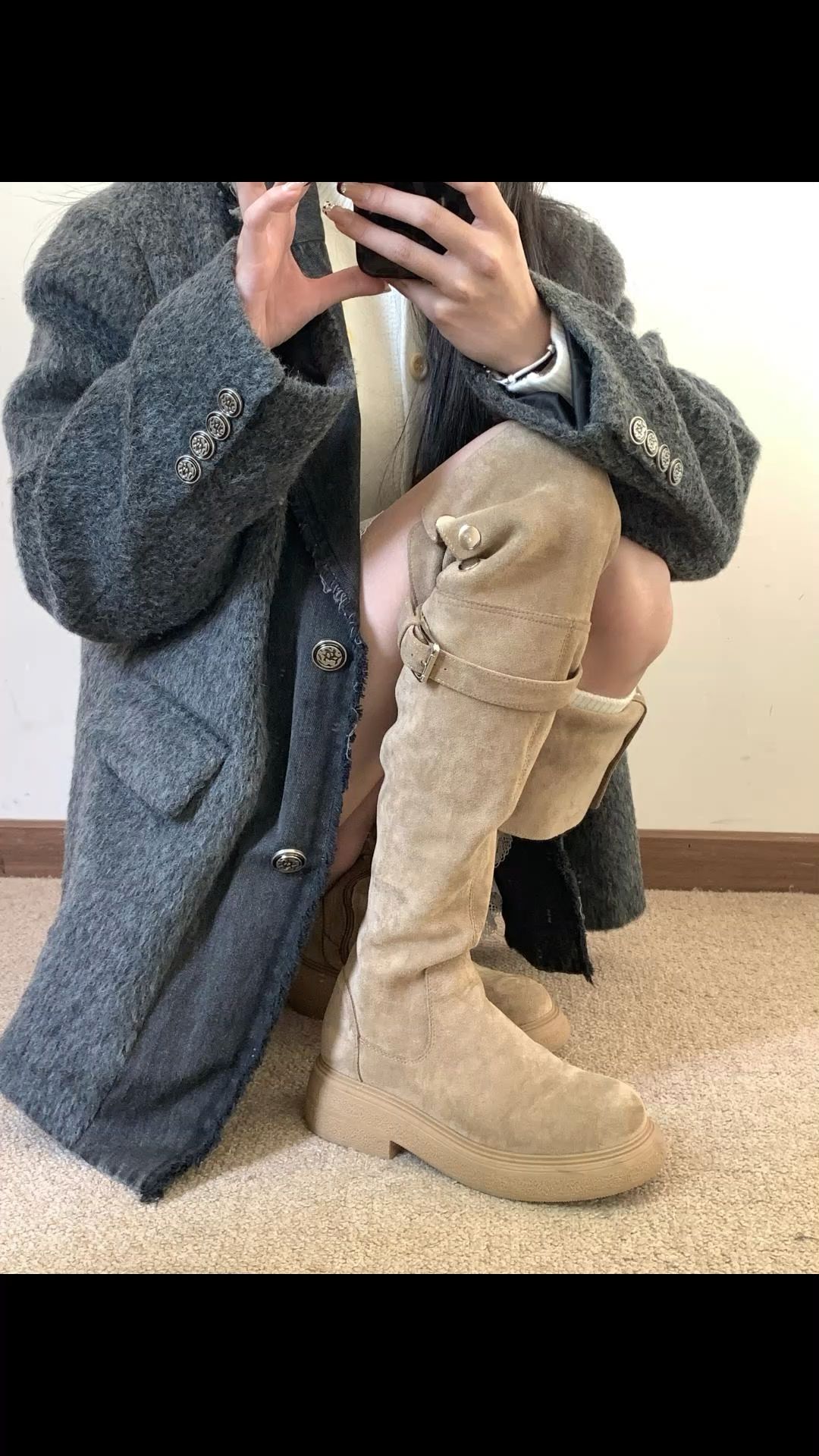 皮草面料 H型 轿车黑 暴雨灰 基础扣饰  - VALI鞋履AI设计主图