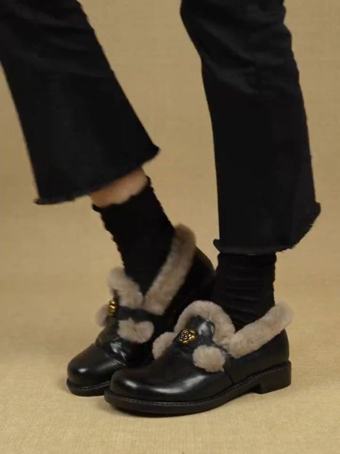 圆头 低帮 中口鞋 皮革 