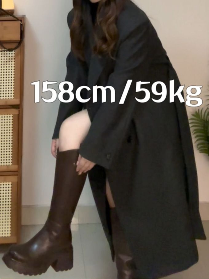 呢绒 H型 翻驳领 超长袖 基础袖 夜幕色 基础扣饰 