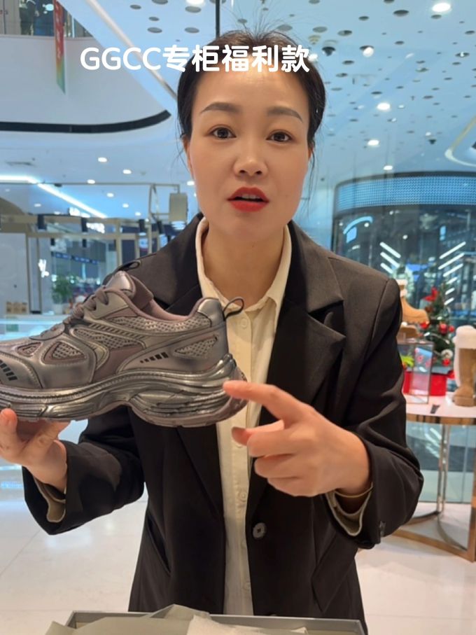 正装面料 H型 翻驳领 中长袖 基础袖 满印&循环 巧克力酱色 巧克力棕色 基础扣饰 