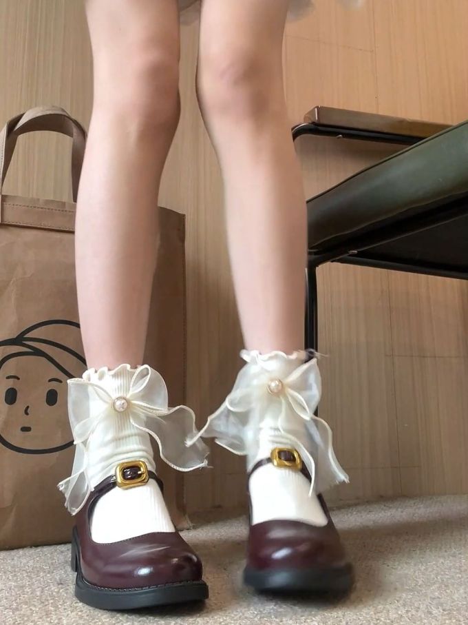 圆头 袢扣 皮革 