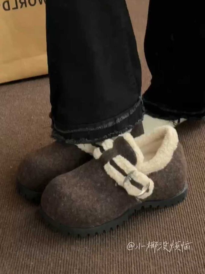 圆头 低帮 袢扣 深口鞋 皮革 