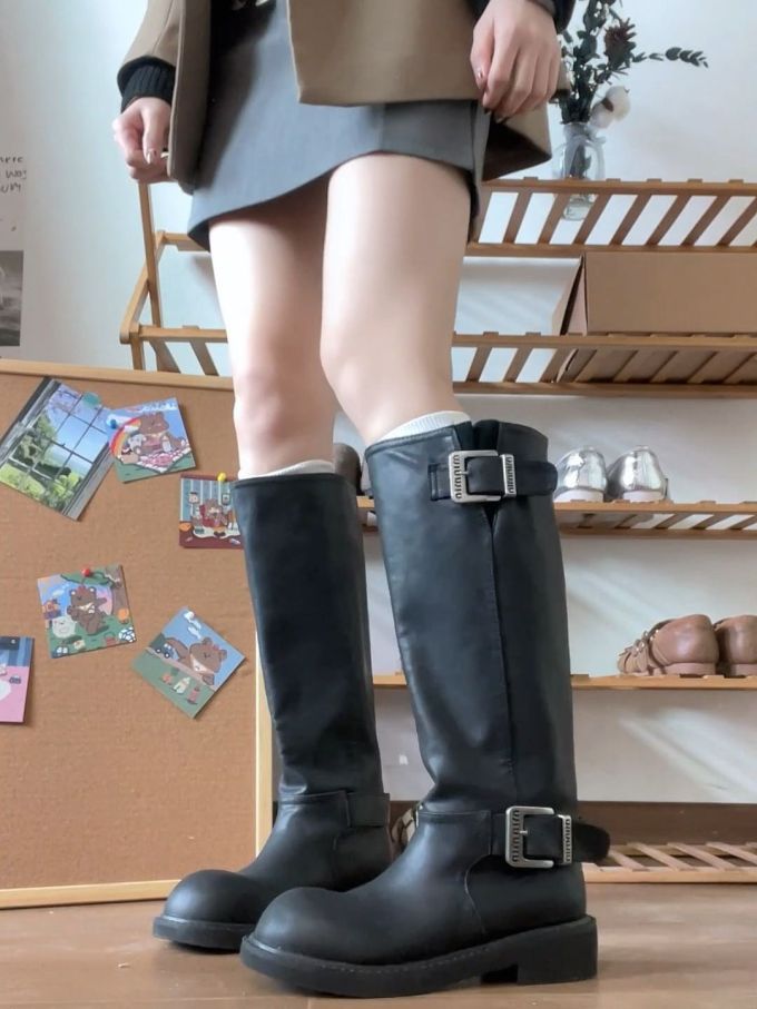 圆头 袢扣 皮革 