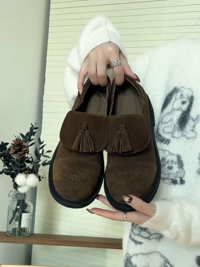 圆头 深口鞋 皮革 