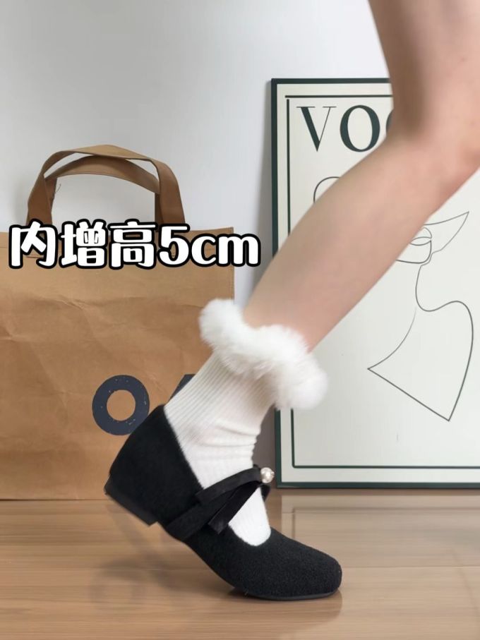 圆头 中口鞋 皮革