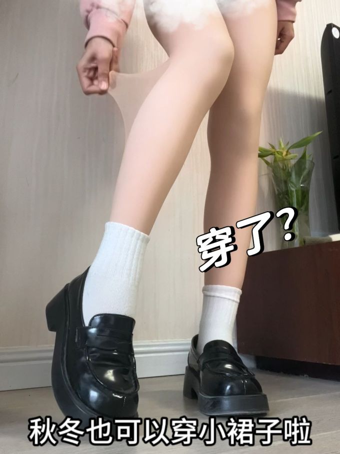 圆头 低帮 一脚蹬 深口鞋 皮革 