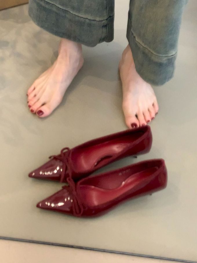 平底 尖头 一脚蹬 浅口鞋 塑料 