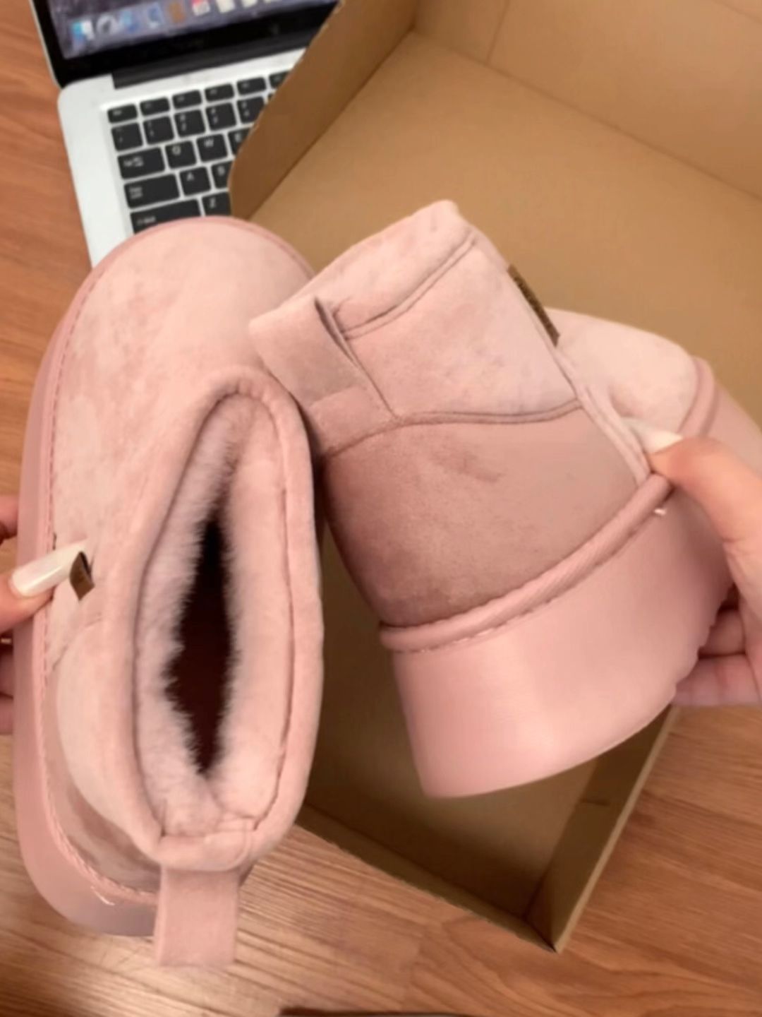  - VALI鞋履AI设计主图