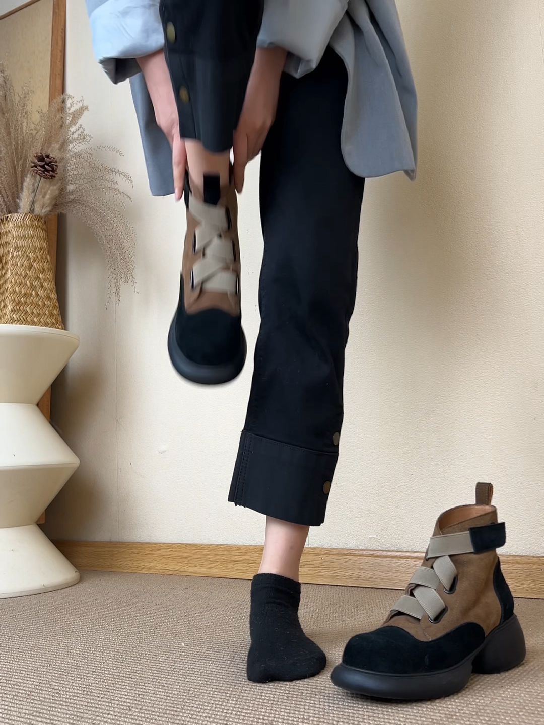 蓝黑色  - VALI鞋履AI设计主图