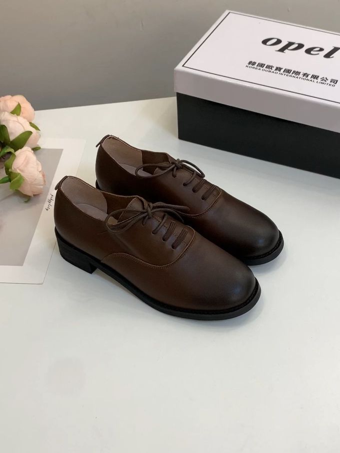 圆头 系带 皮革