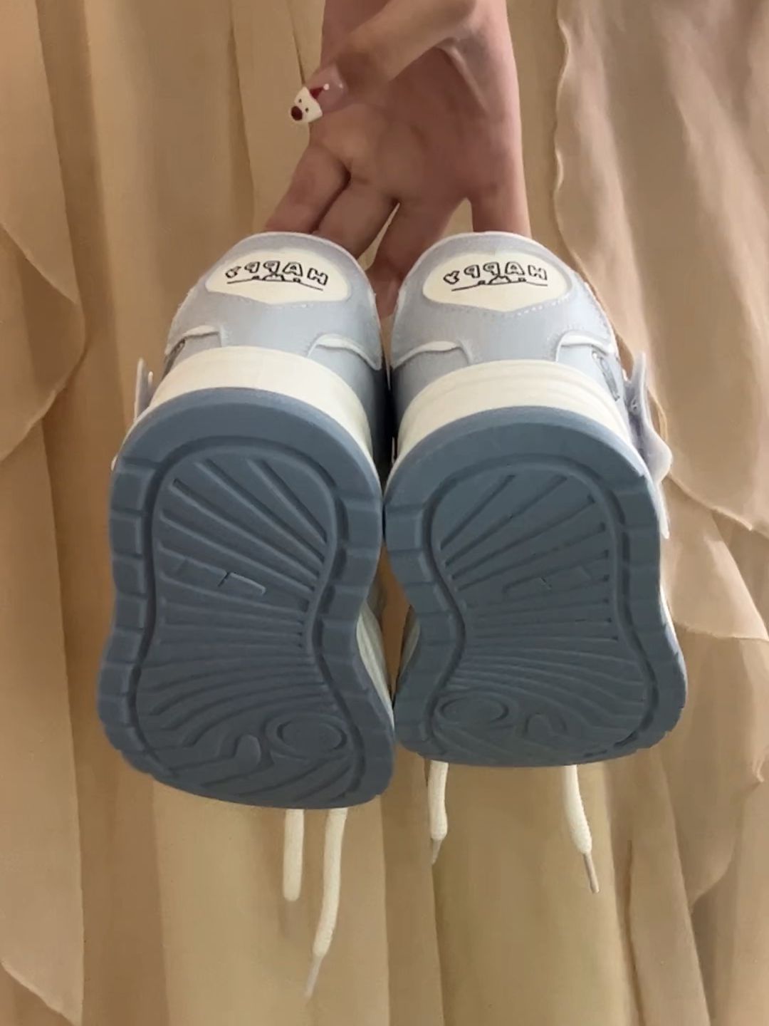  - VALI鞋履AI设计主图