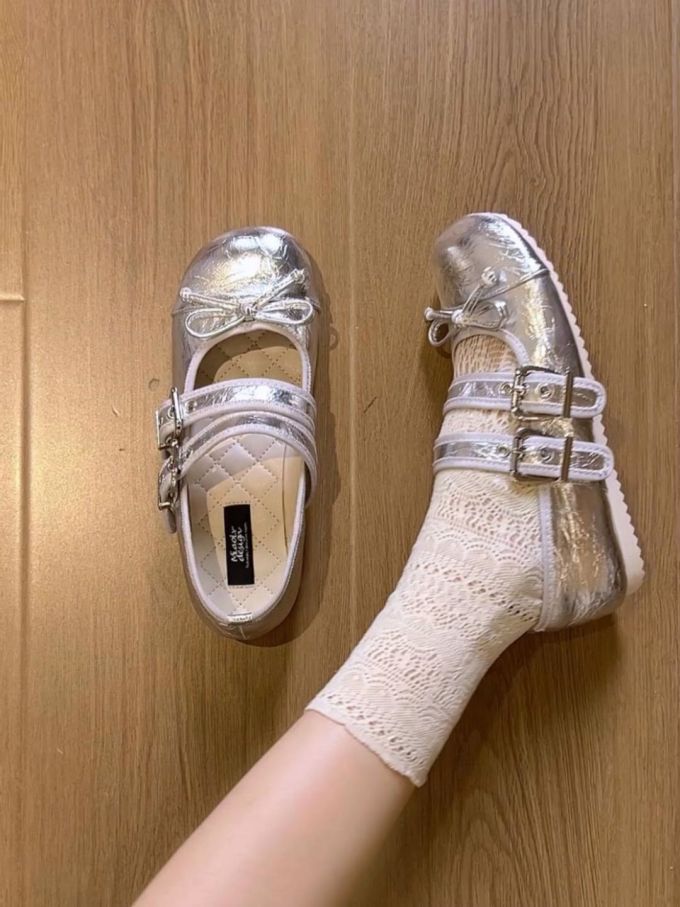 圆头 袢扣 中口鞋 皮革