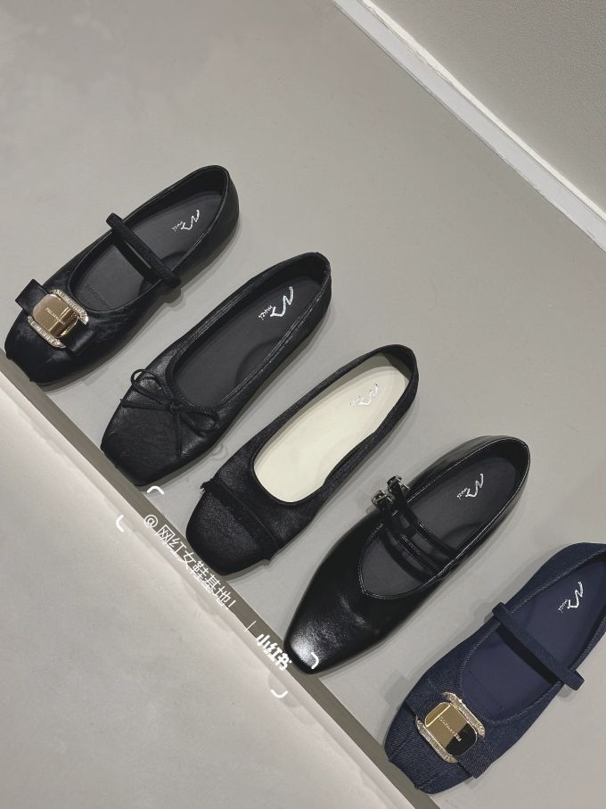 袢扣 中口鞋 皮革