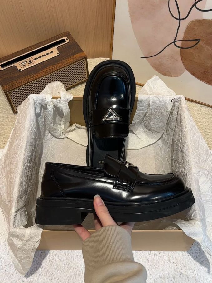 厚底 低帮 一脚蹬 深口鞋 皮革