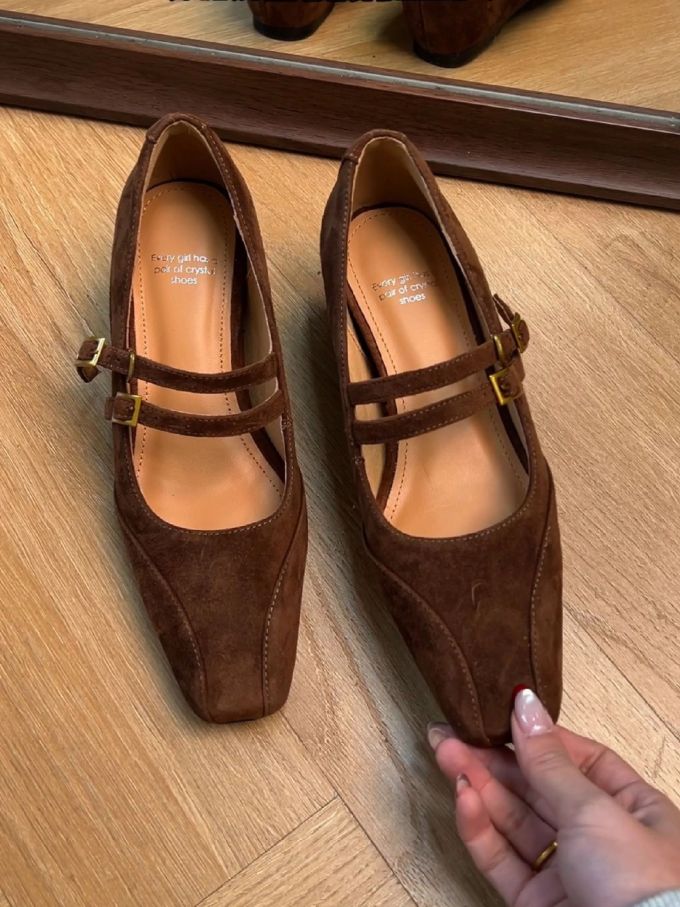 袢扣 中口鞋 皮革