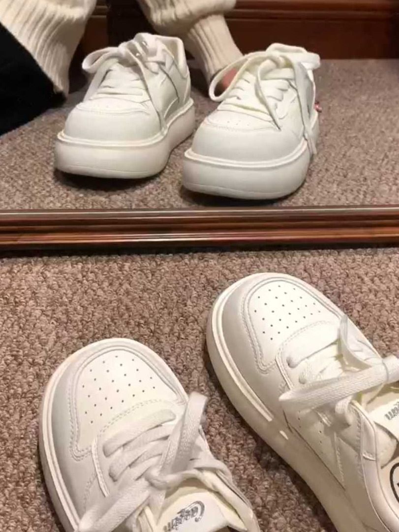 系带 魔术贴 皮革  - VALI鞋履AI设计主图