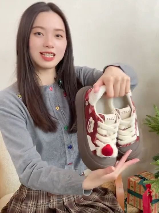 毛纺 圆形领 中长袖 基础袖 细针 正灰色 纪念碑灰 基础扣饰