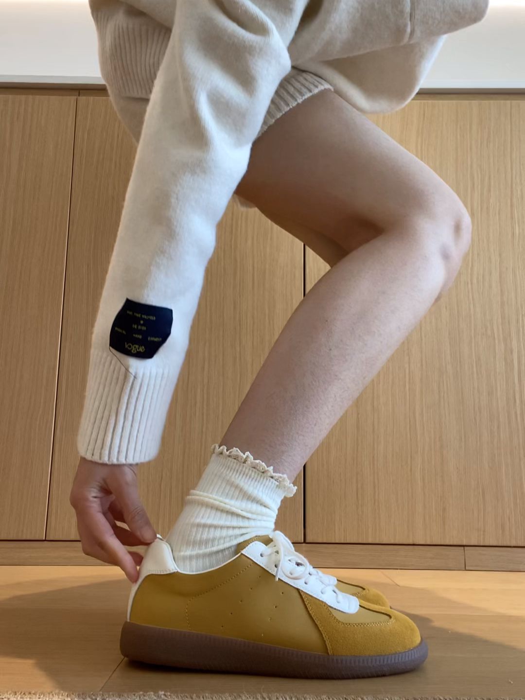 低帮 系带 皮革  - VALI鞋履AI设计主图