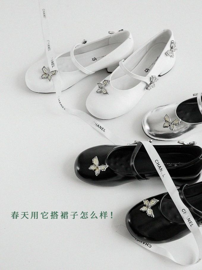 圆头 袢扣 浅口鞋 皮革