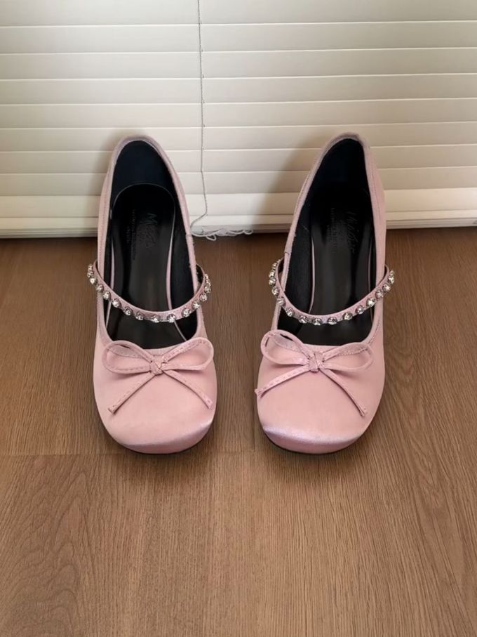 圆头 低帮 袢扣 中口鞋 皮革 