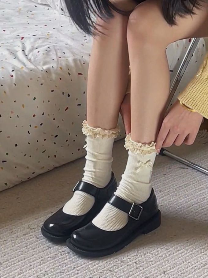 圆头 中口鞋 皮革