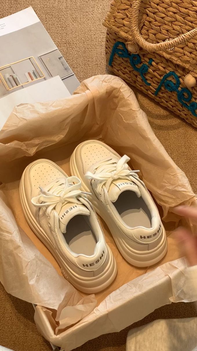 低帮 系带 魔术贴 皮革