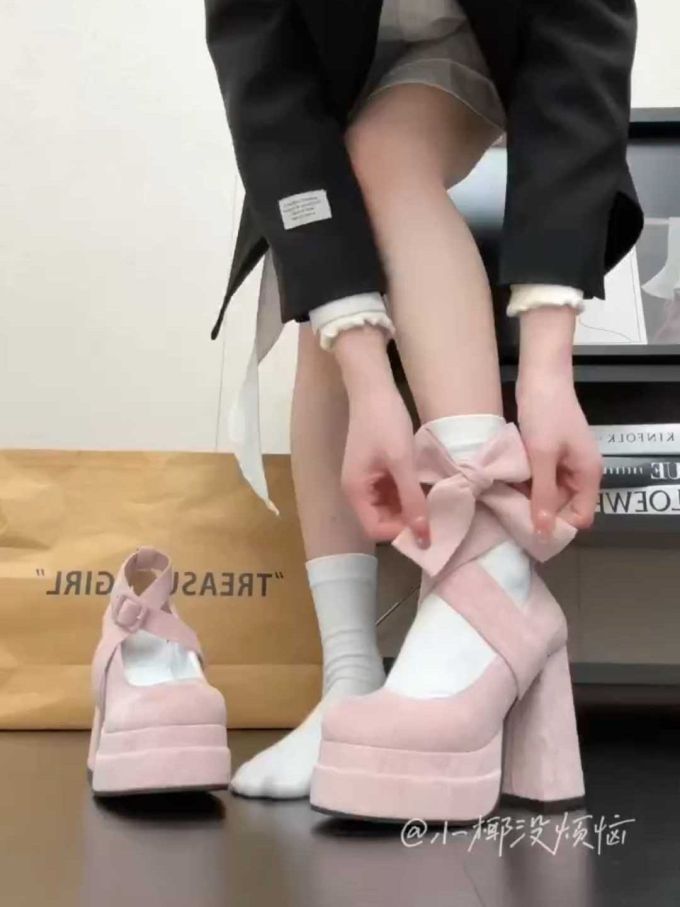 厚底 圆头 浅口鞋 皮革