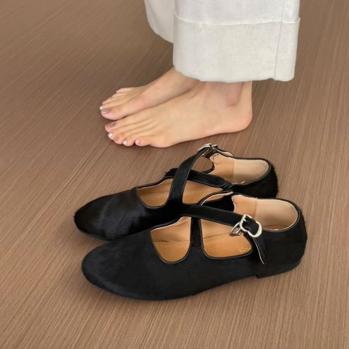圆头 袢扣 中口鞋 皮革