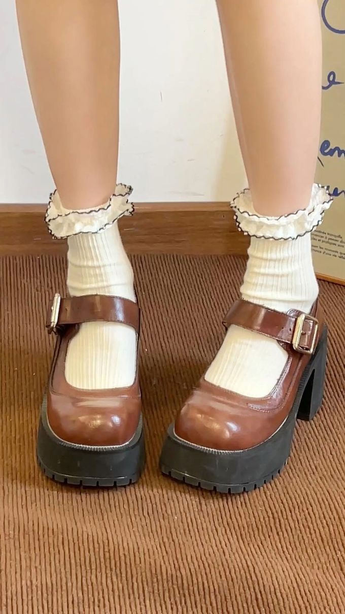 圆头 袢扣 中口鞋 皮革